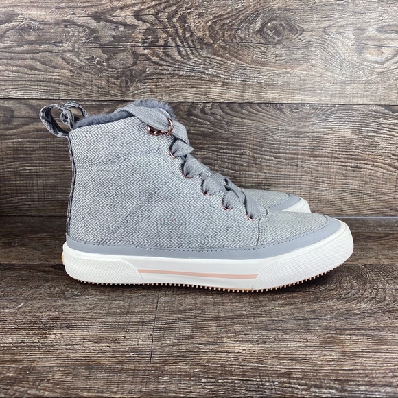 roxy high top sneakers